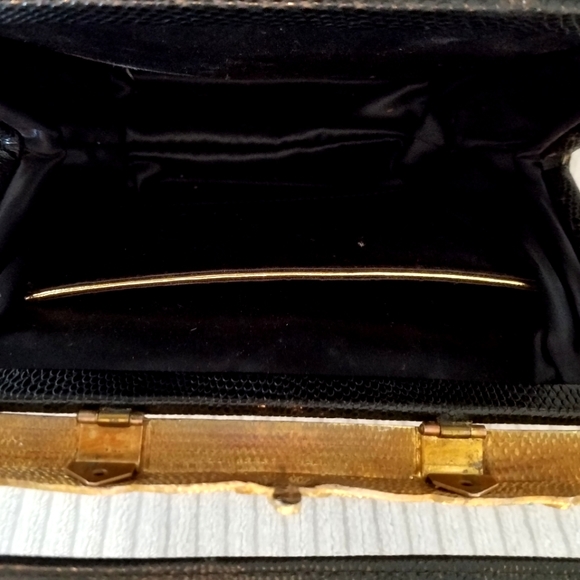 Vintage lizard print leather embellished handbag - Picture 6 of 8